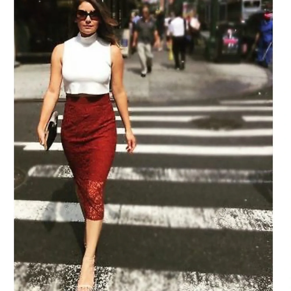 Zara Red Lace Midi Skirt - Picture 3 of 8